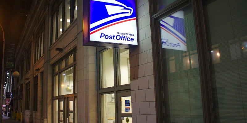 usps-796059_1280