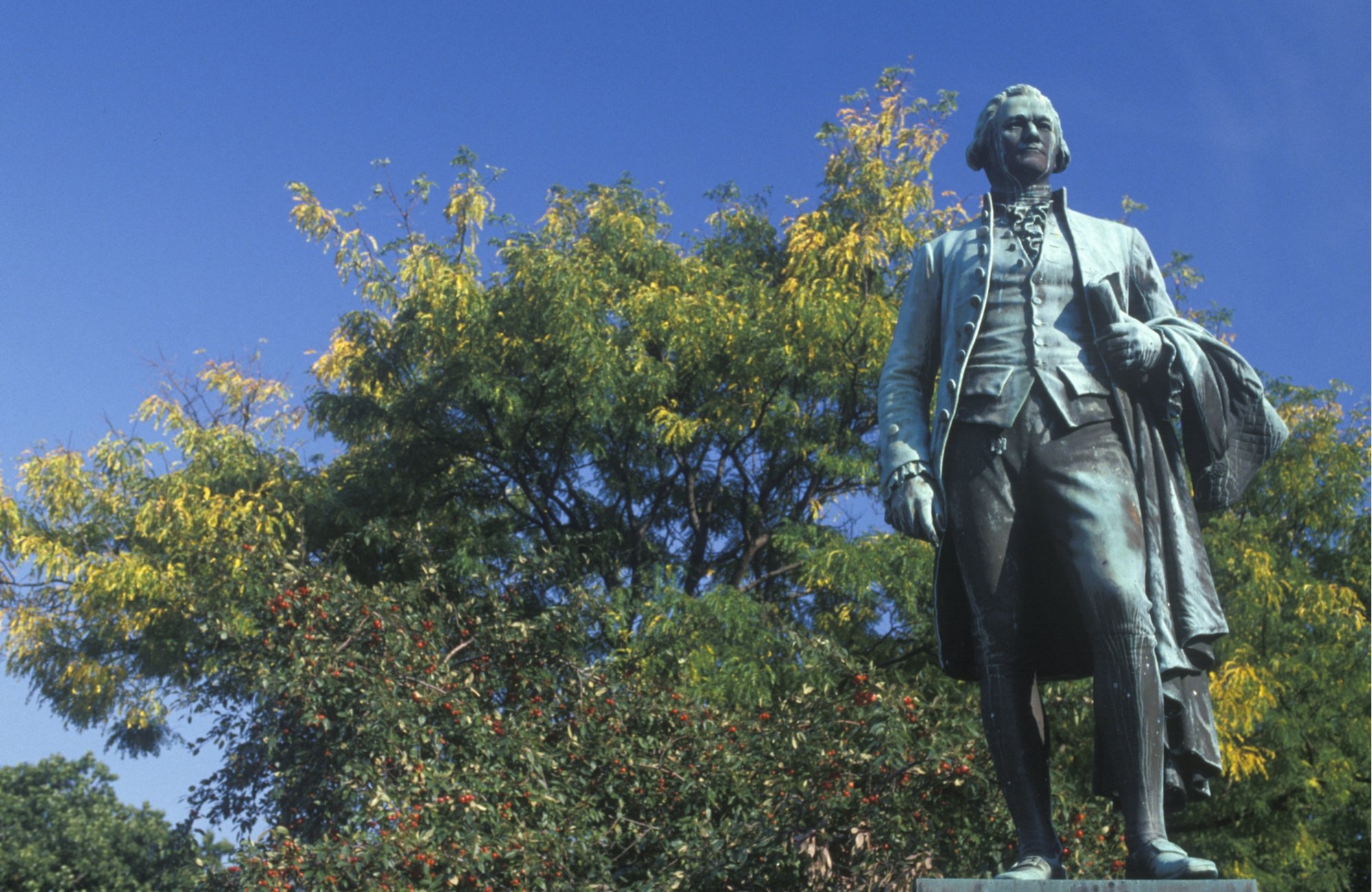 Alexander hamilton and the persistence of myth sale